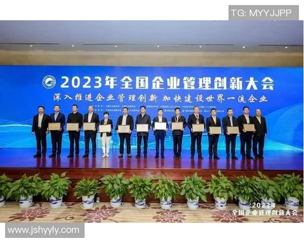 重庆篮球队意识提升之路：从团队协作到战术创新的全面探讨