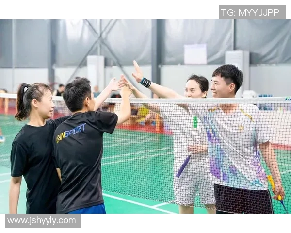 重庆羽毛球队荣登羽毛球节奏排行榜第二名展现出色竞技实力