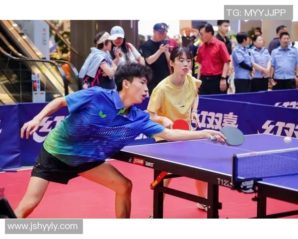 南京乒乓球队大满贯赛事中的团队协作展现与精彩点评